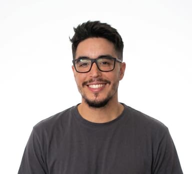 Carlos Esparza — Exosfera